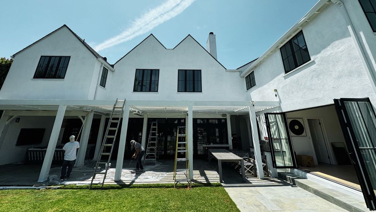 Before and after pressure washing on a Venice Canals residential property